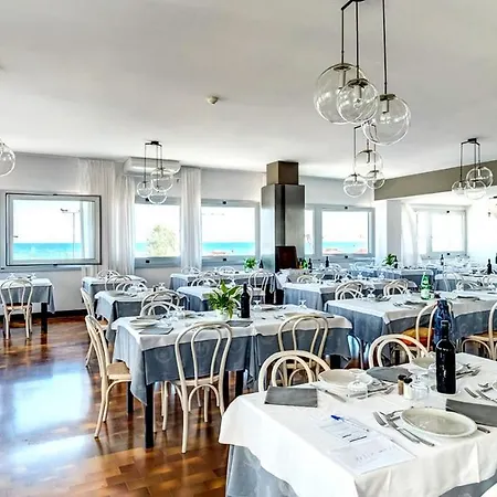 Hotell Hotel Europa Senigallia